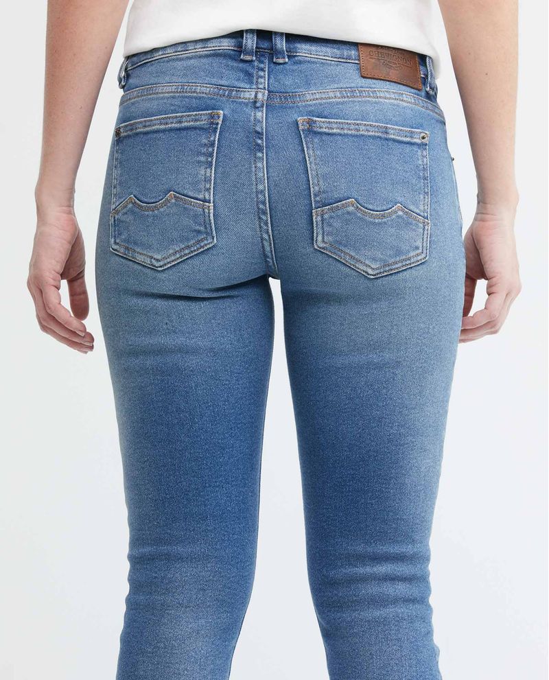 Jeans chevignon dama sale