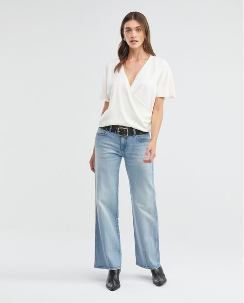 Blusa de Mujer, Tipo Crop Silueta Recta Manga Corta Escote en V - Recogido en Costado