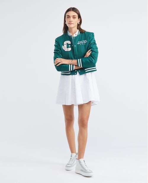 Chaqueta de Mujer, Silueta Bomber, Largo Crop - Influencia Varsity