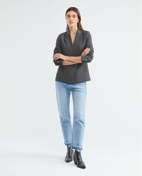 Blazer de Mujer, Silueta Ajustada y Corta