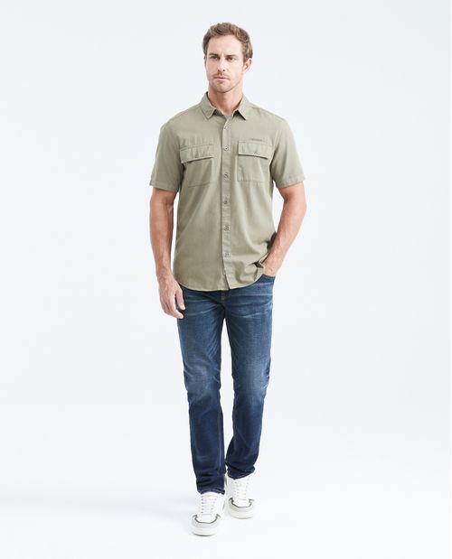 Camisa Classic Fit Manga Corta Diseño Utilitario en Algodón para Hombre