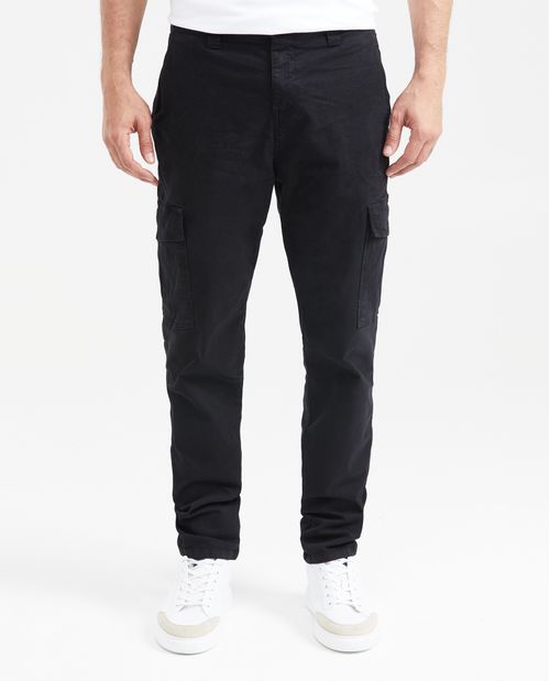 Pantalón Tipo Cargo Regular Fit Bota Amplia para Hombre