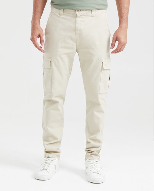 Pantalón Tipo Cargo Regular Fit Bota Amplia para Hombre