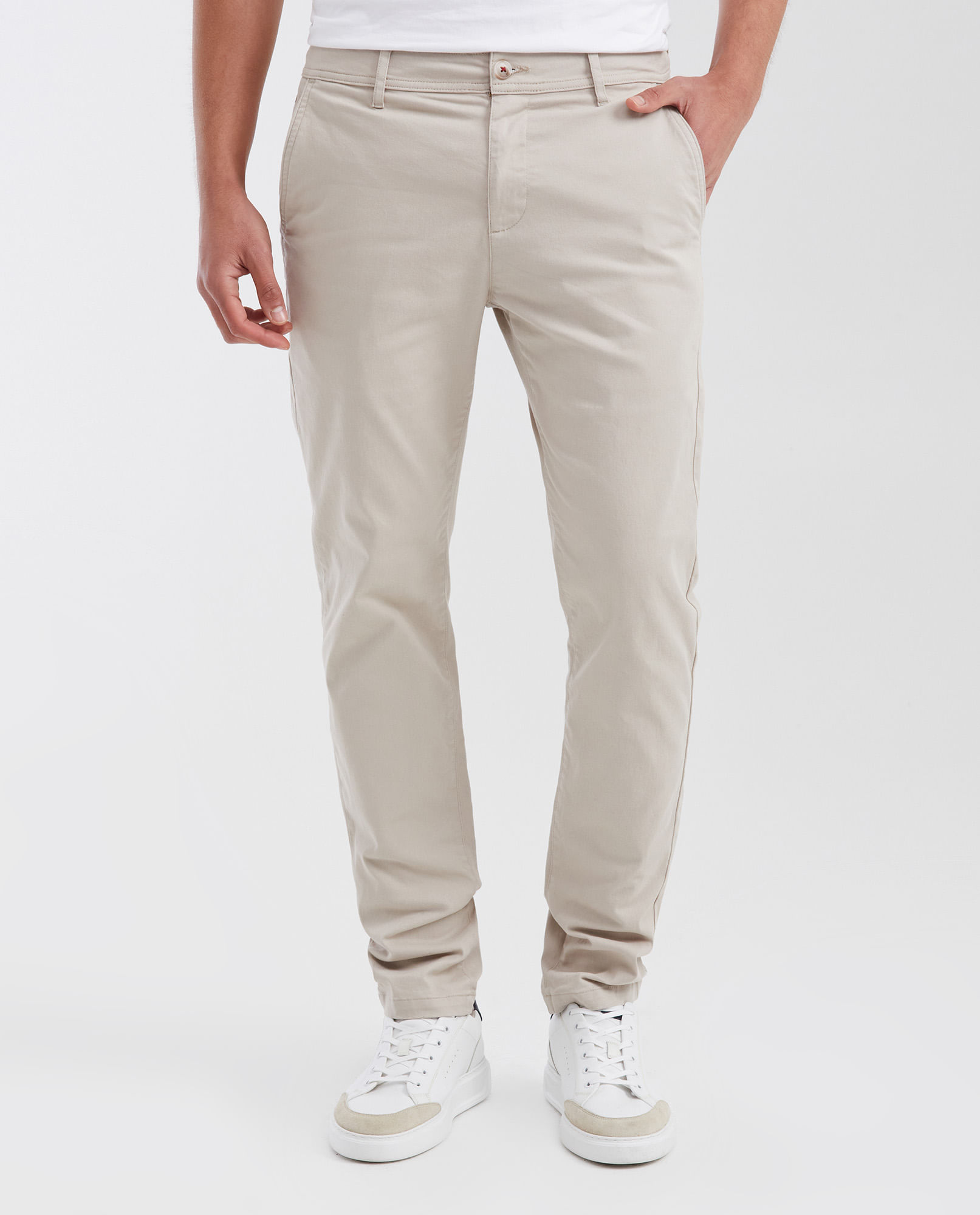 Pantalones beige para hombre Chevignon Ecuador