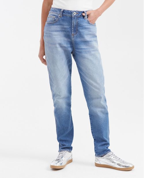 Jean Boyfit Tiro Medio Bota Skinny Azul Claro para Mujer