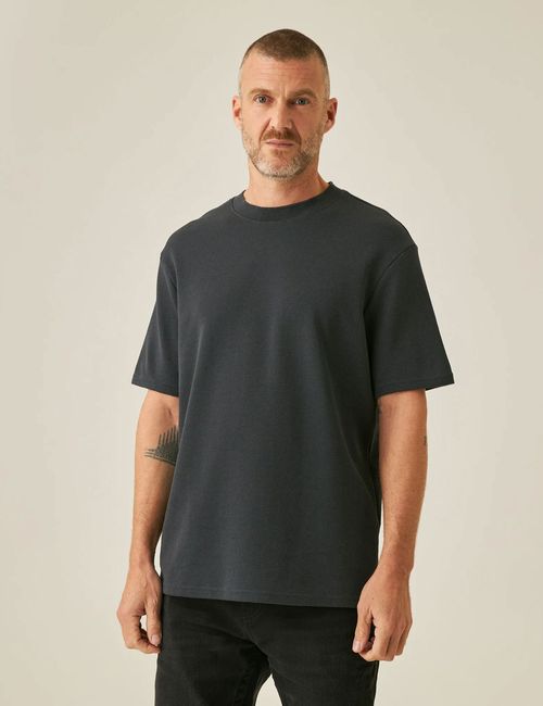 Camiseta Classic Fit Para Hombre